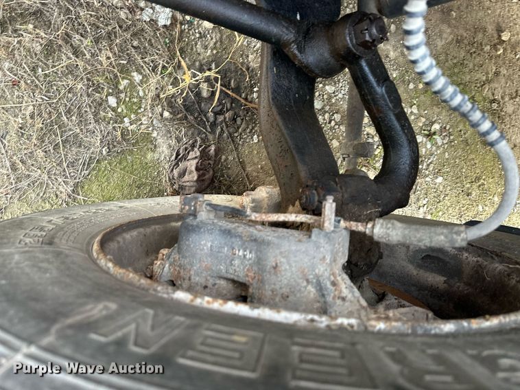 image for item LH9037 1999 Ford F800  box truck