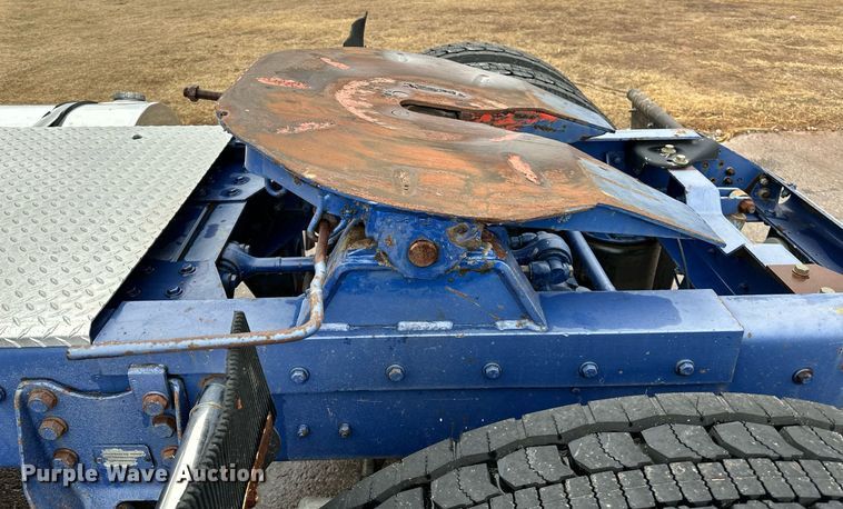 image for item LK9741 1987 Kenworth W900  semi truck