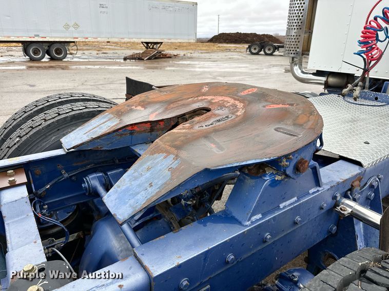 image for item LK9741 1987 Kenworth W900  semi truck