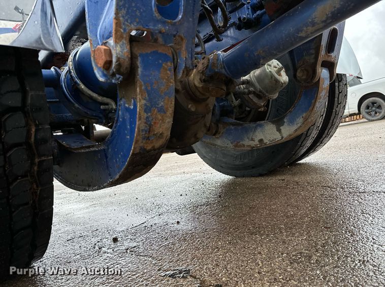 image for item LK9741 1987 Kenworth W900  semi truck