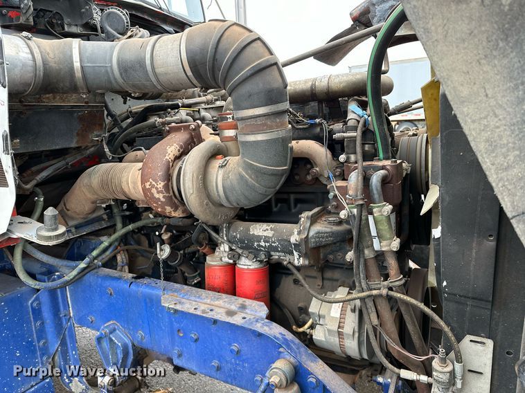 image for item LK9741 1987 Kenworth W900  semi truck