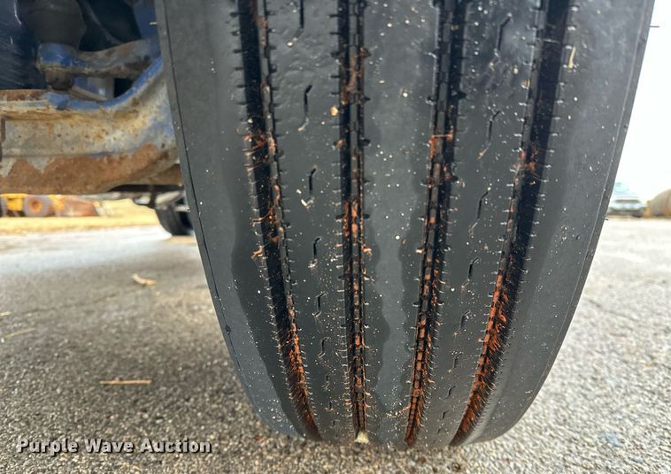 image for item LK9741 1987 Kenworth W900  semi truck