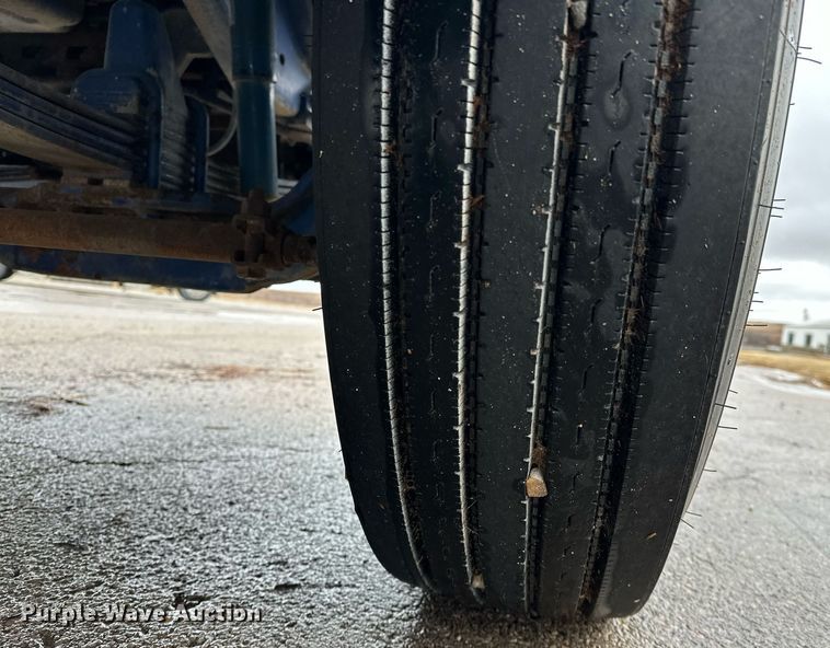 image for item LK9741 1987 Kenworth W900  semi truck