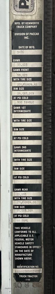 image for item LK9741 1987 Kenworth W900  semi truck