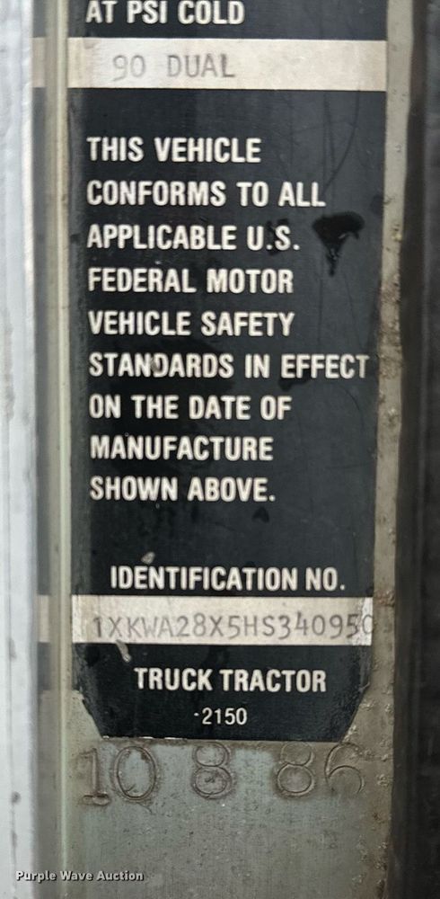 image for item LK9741 1987 Kenworth W900  semi truck