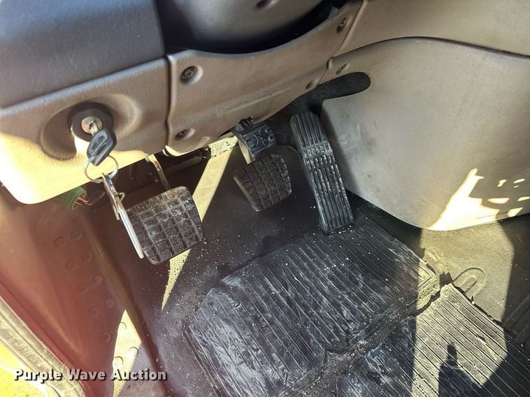 image for item LO9436 2014 Freightliner Cascadia  semi truck