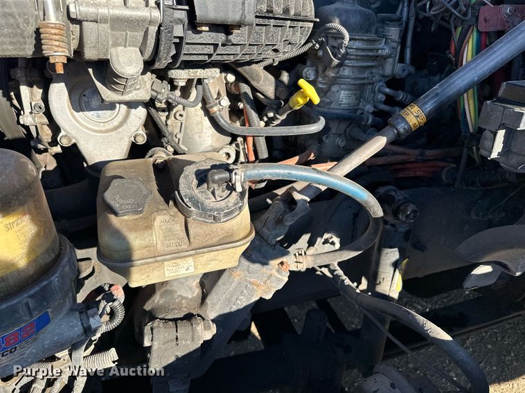 image for item LO9436 2014 Freightliner Cascadia  semi truck