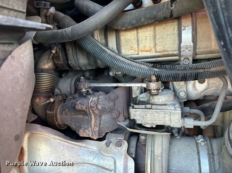 image for item LO9436 2014 Freightliner Cascadia  semi truck