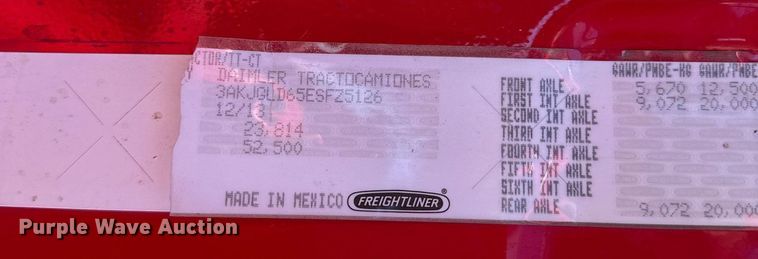 image for item LO9436 2014 Freightliner Cascadia  semi truck