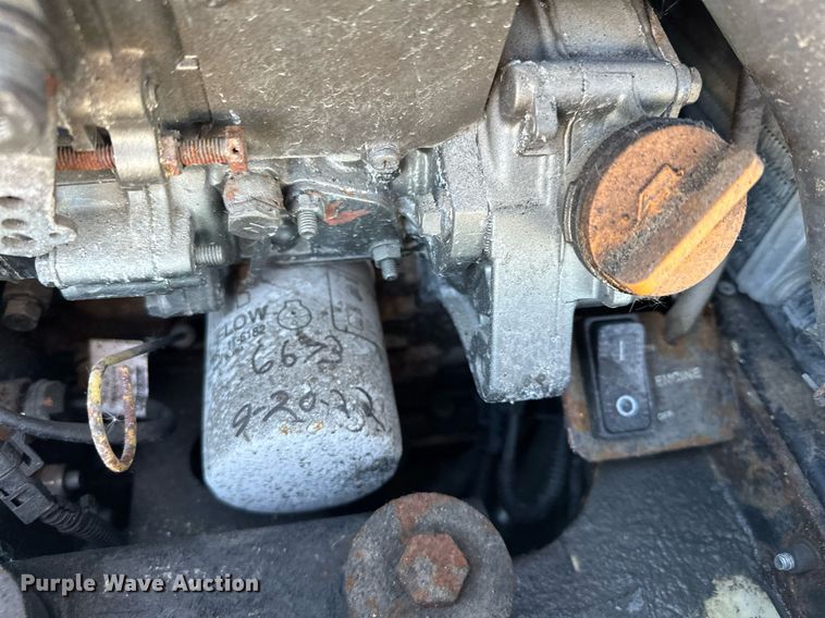 image for item LO9438 2013 Freightliner Cascadia  semi truck