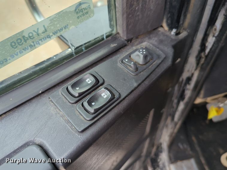 image for item LY9499 2016 Freightliner Coronado 122SD  semi truck