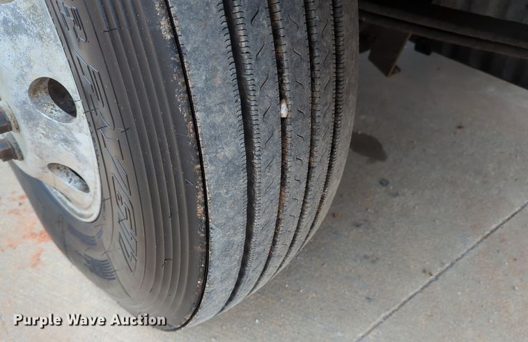 image for item LY9499 2016 Freightliner Coronado 122SD  semi truck