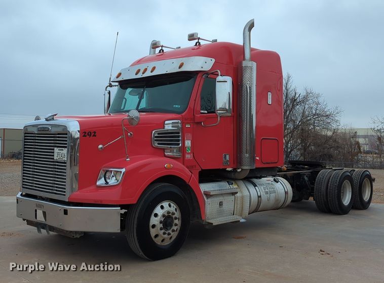 image for item LY9501 2016 Freightliner Coronado 122SD  semi truck