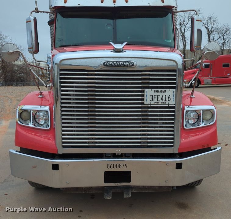 image for item LY9501 2016 Freightliner Coronado 122SD  semi truck