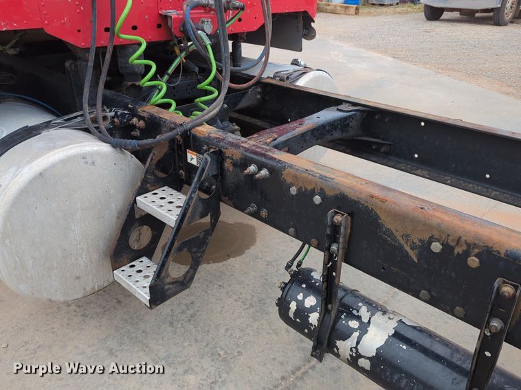 image for item LY9501 2016 Freightliner Coronado 122SD  semi truck