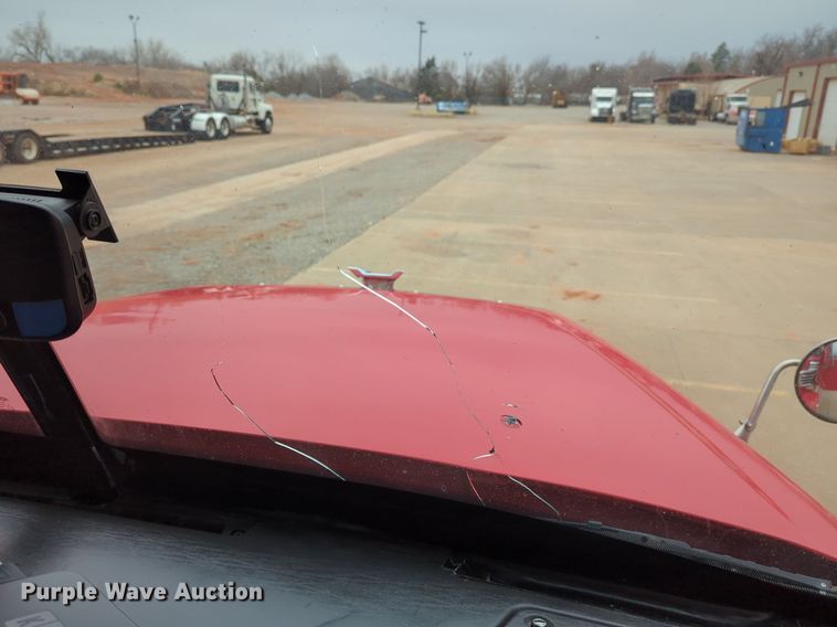 image for item LY9501 2016 Freightliner Coronado 122SD  semi truck