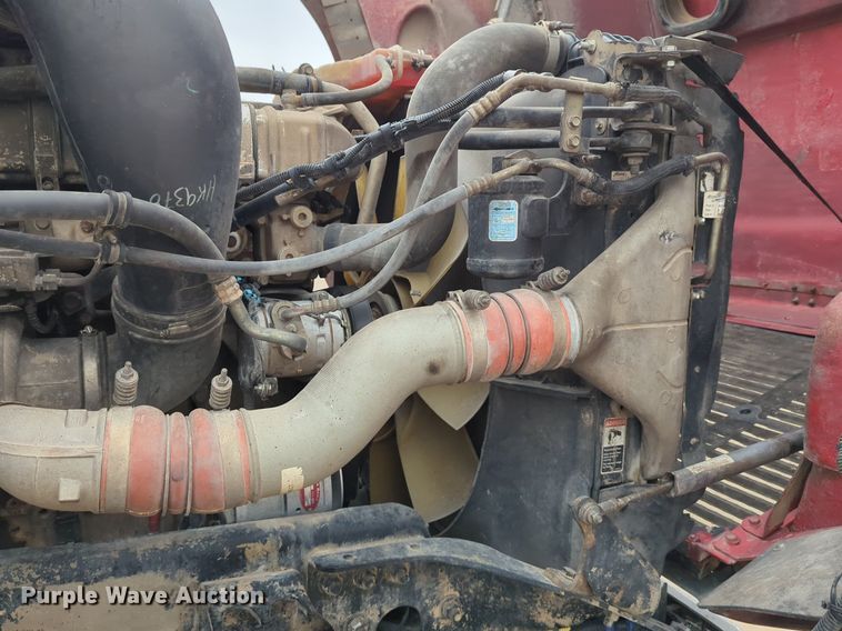 image for item LY9501 2016 Freightliner Coronado 122SD  semi truck