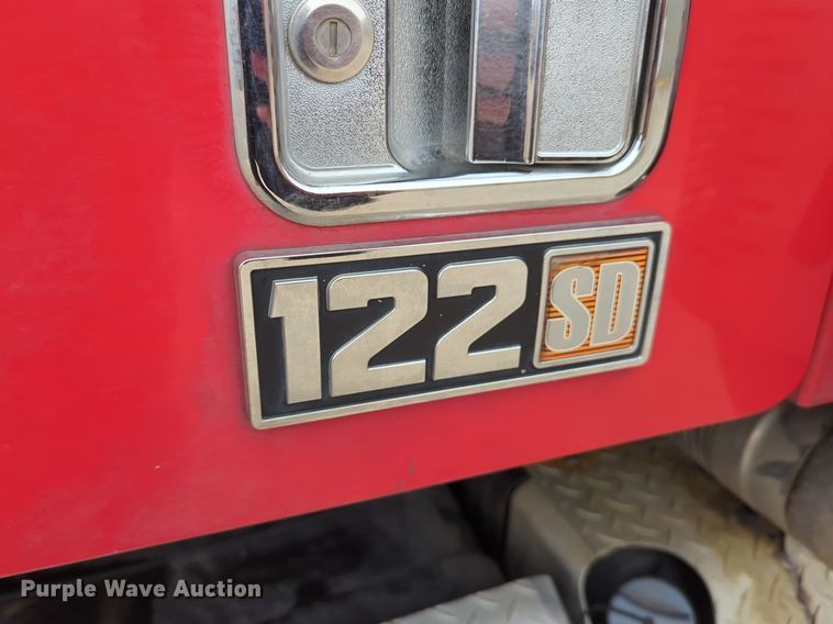 image for item LY9501 2016 Freightliner Coronado 122SD  semi truck