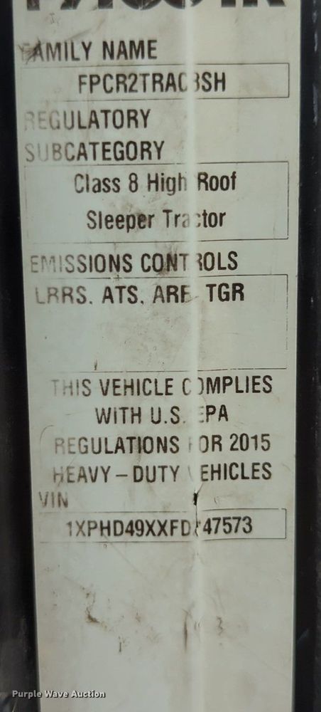 image for item LY9502 2015 Peterbilt 386  semi truck