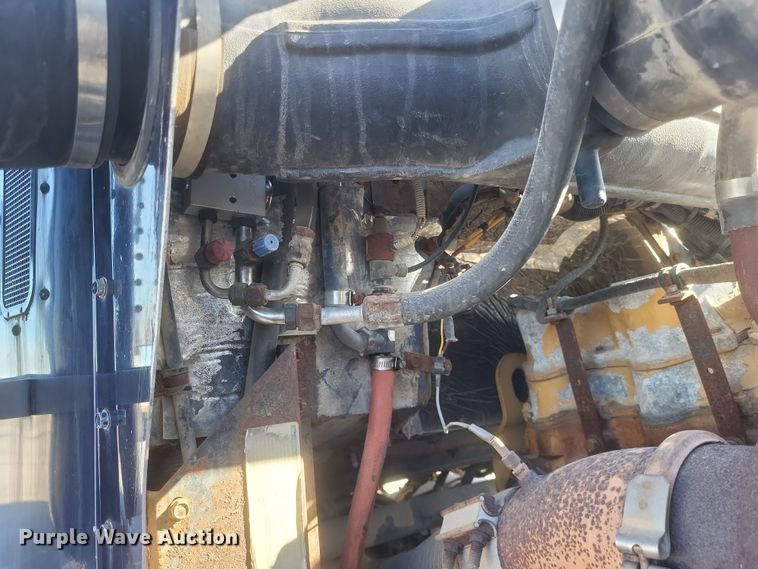 image for item MI9866 1998 Western Star 4964F  fertilizer delivery truck