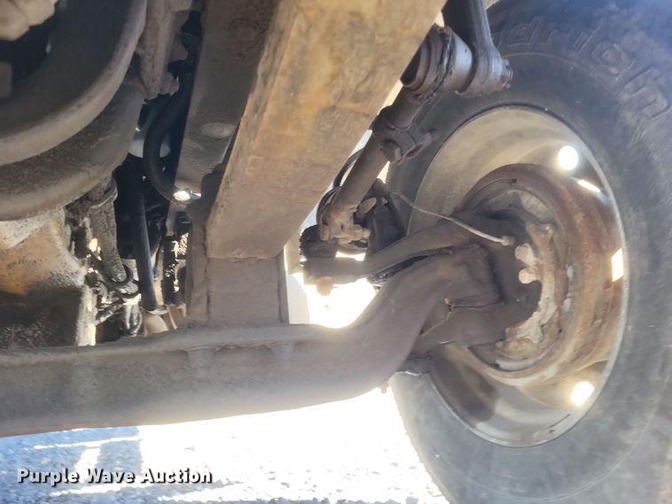 image for item MI9866 1998 Western Star 4964F  fertilizer delivery truck