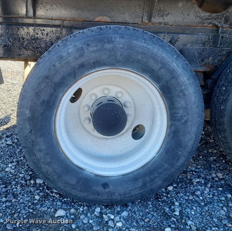 image for item MI9866 1998 Western Star 4964F  fertilizer delivery truck