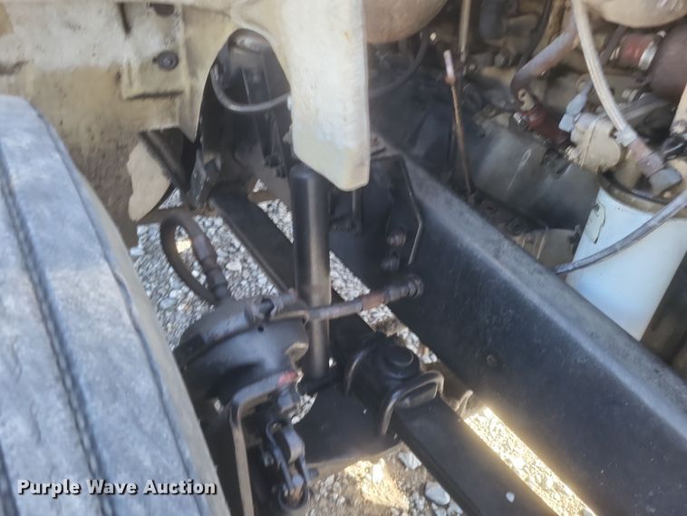 image for item MI9868 1989 Freightliner  semi truck