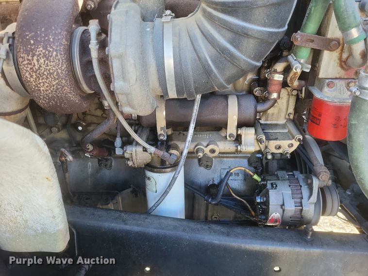 image for item MI9868 1989 Freightliner  semi truck