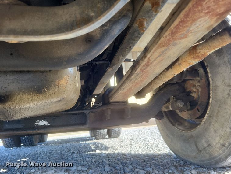 image for item MI9868 1989 Freightliner  semi truck