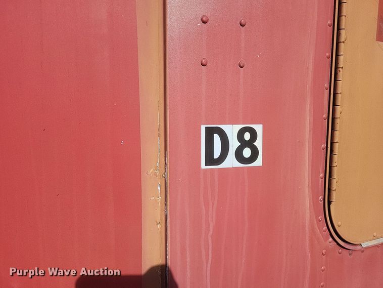 image for item MI9869 1987 Freightliner Conventional  truck cab and chassis