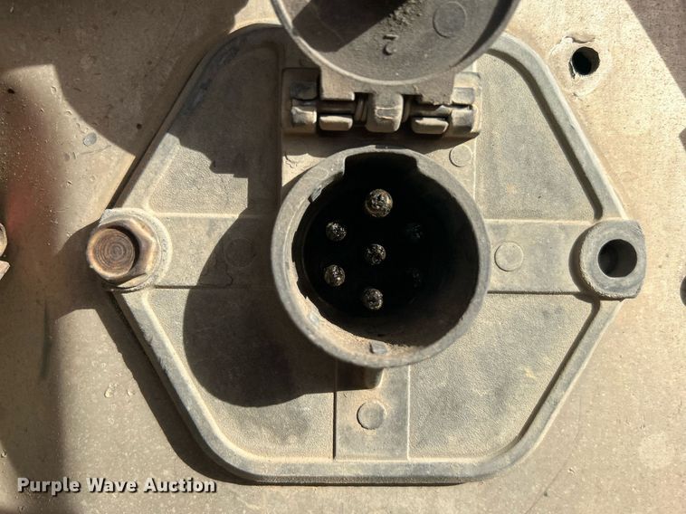 image for item NB9295 1993 Utility Trailer MFG VS2RX  refrigerated van trailer