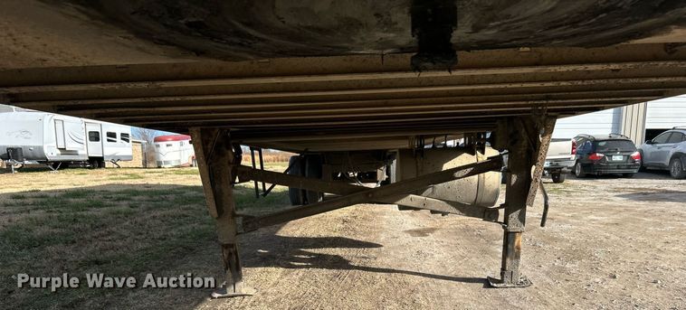 image for item NB9295 1993 Utility Trailer MFG VS2RX  refrigerated van trailer