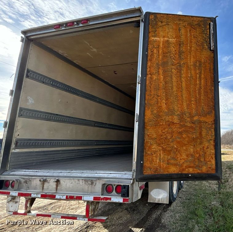 image for item NB9295 1993 Utility Trailer MFG VS2RX  refrigerated van trailer