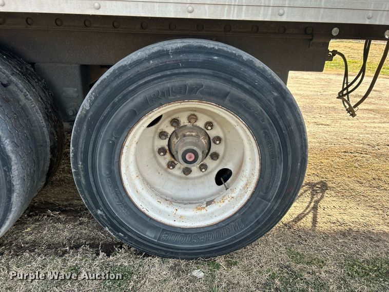 image for item NB9295 1993 Utility Trailer MFG VS2RX  refrigerated van trailer