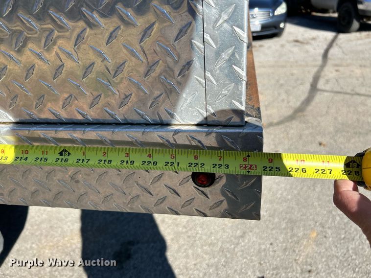 image for item NE9639 2008 Ford F650 Super Duty XLT  flatbed truck