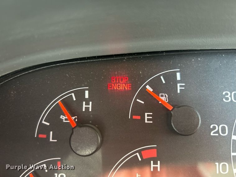 image for item NE9639 2008 Ford F650 Super Duty XLT  flatbed truck