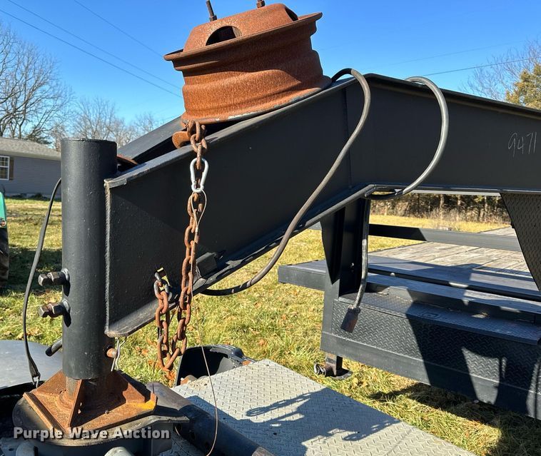 image for item NM9197 2014 Texas Pride  equipment trailer