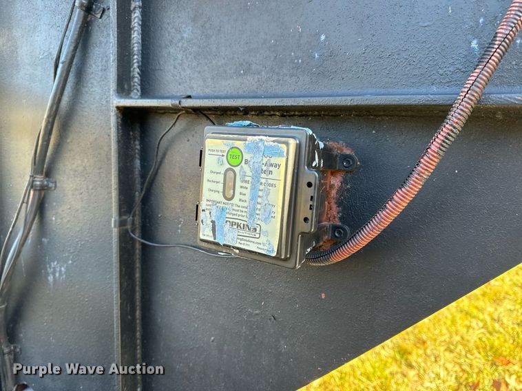 image for item NM9197 2014 Texas Pride  equipment trailer