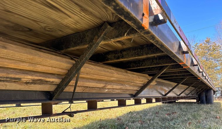 image for item NM9197 2014 Texas Pride  equipment trailer