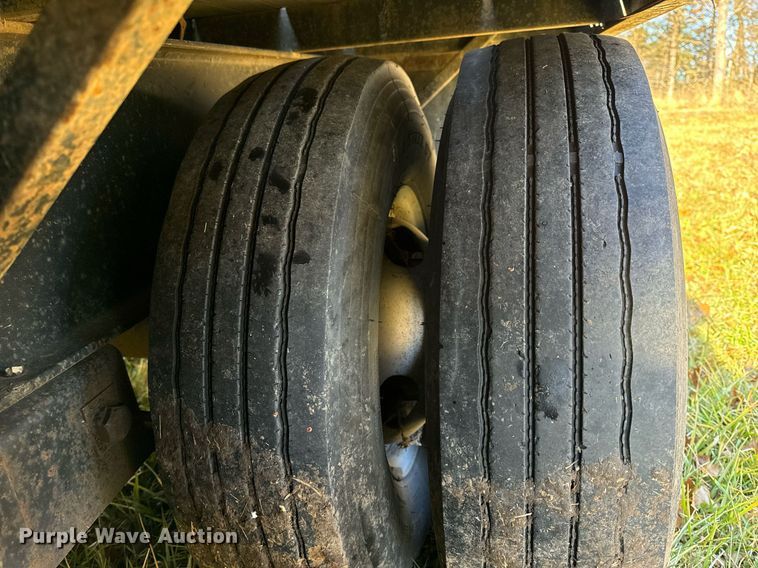 image for item NM9197 2014 Texas Pride  equipment trailer