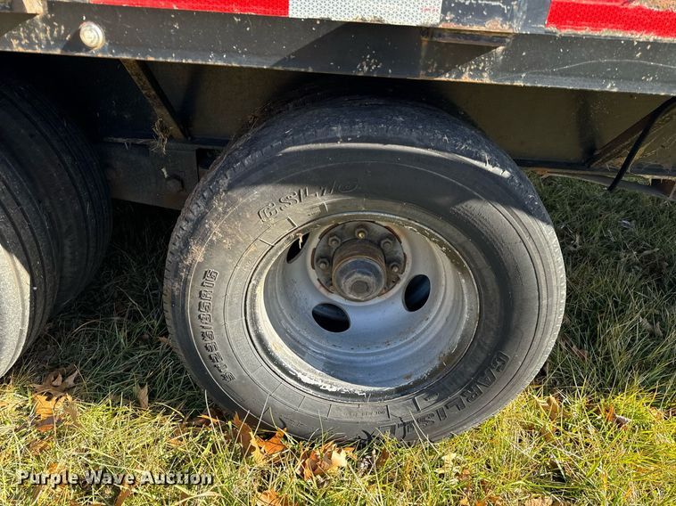 image for item NM9197 2014 Texas Pride  equipment trailer