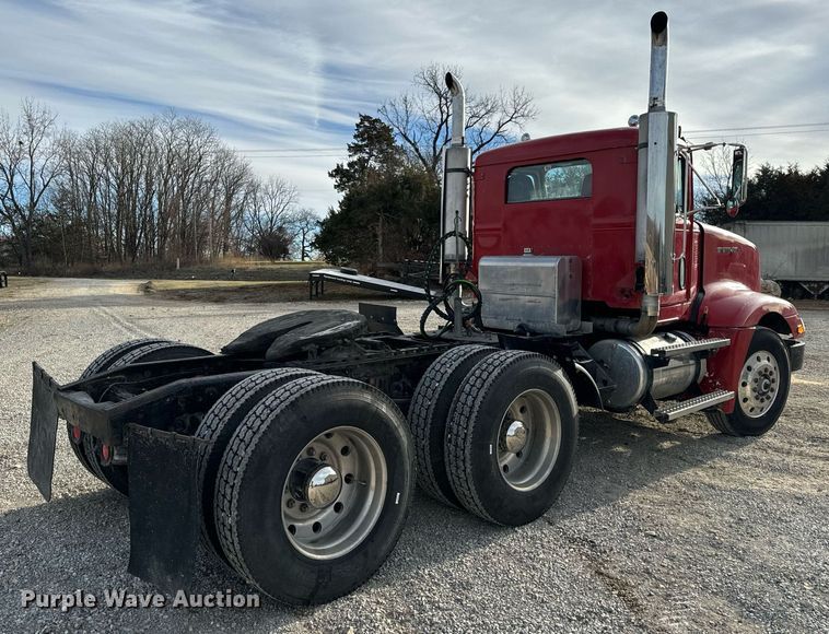 image for item NM9199 1991 Western Star 5900  semi truck