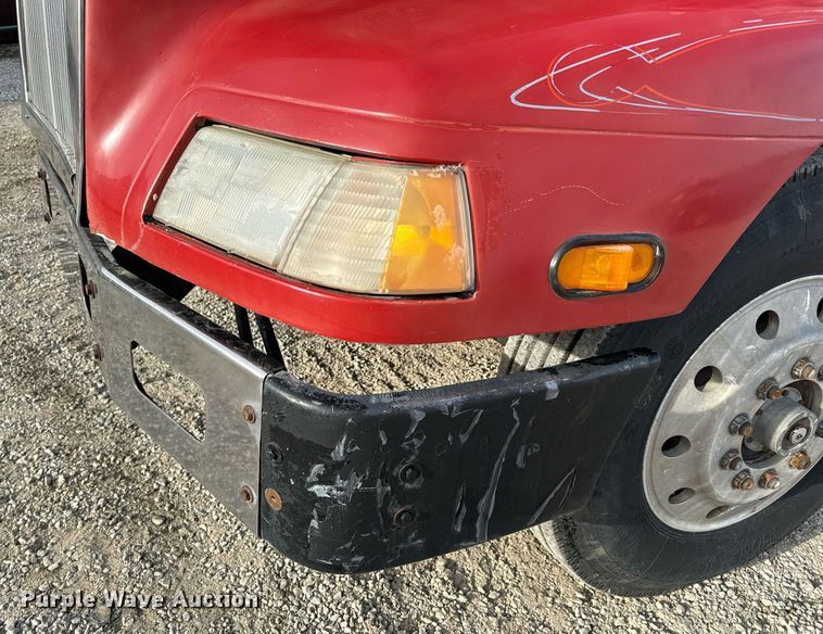 image for item NM9199 1991 Western Star 5900  semi truck