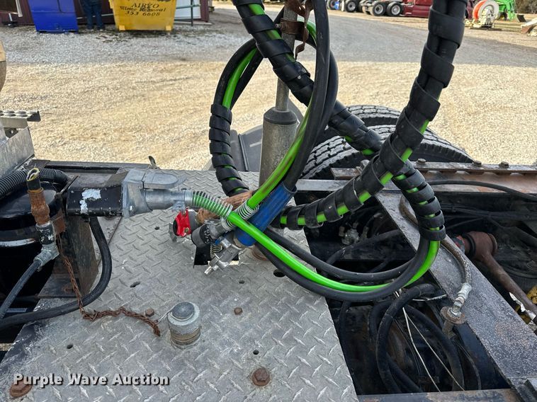 image for item NM9199 1991 Western Star 5900  semi truck