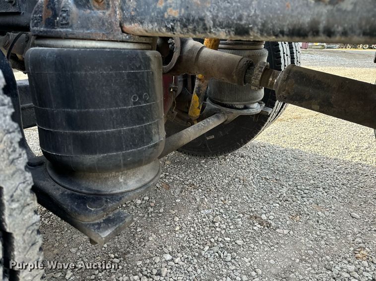 image for item NM9199 1991 Western Star 5900  semi truck