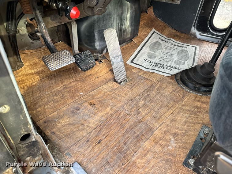 image for item NM9199 1991 Western Star 5900  semi truck