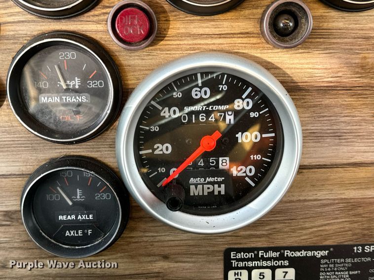 image for item NM9199 1991 Western Star 5900  semi truck