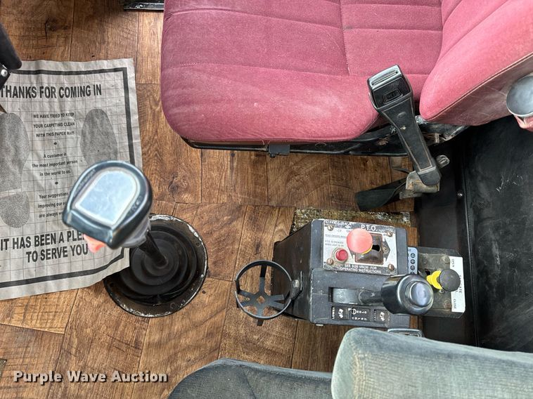 image for item NM9199 1991 Western Star 5900  semi truck