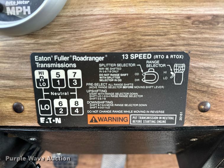 image for item NM9199 1991 Western Star 5900  semi truck