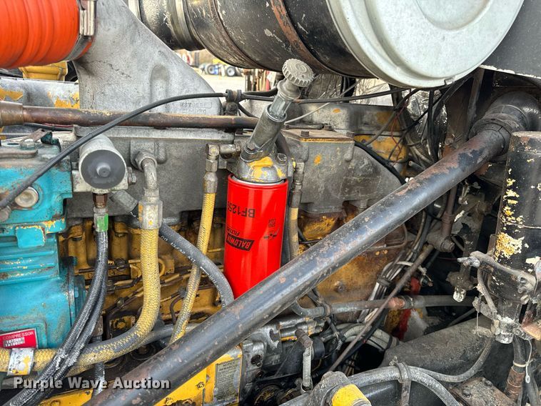 image for item NM9199 1991 Western Star 5900  semi truck